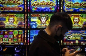 边境赌场乱象频发  违规经营、治安风险与政治庇护引发多方担忧