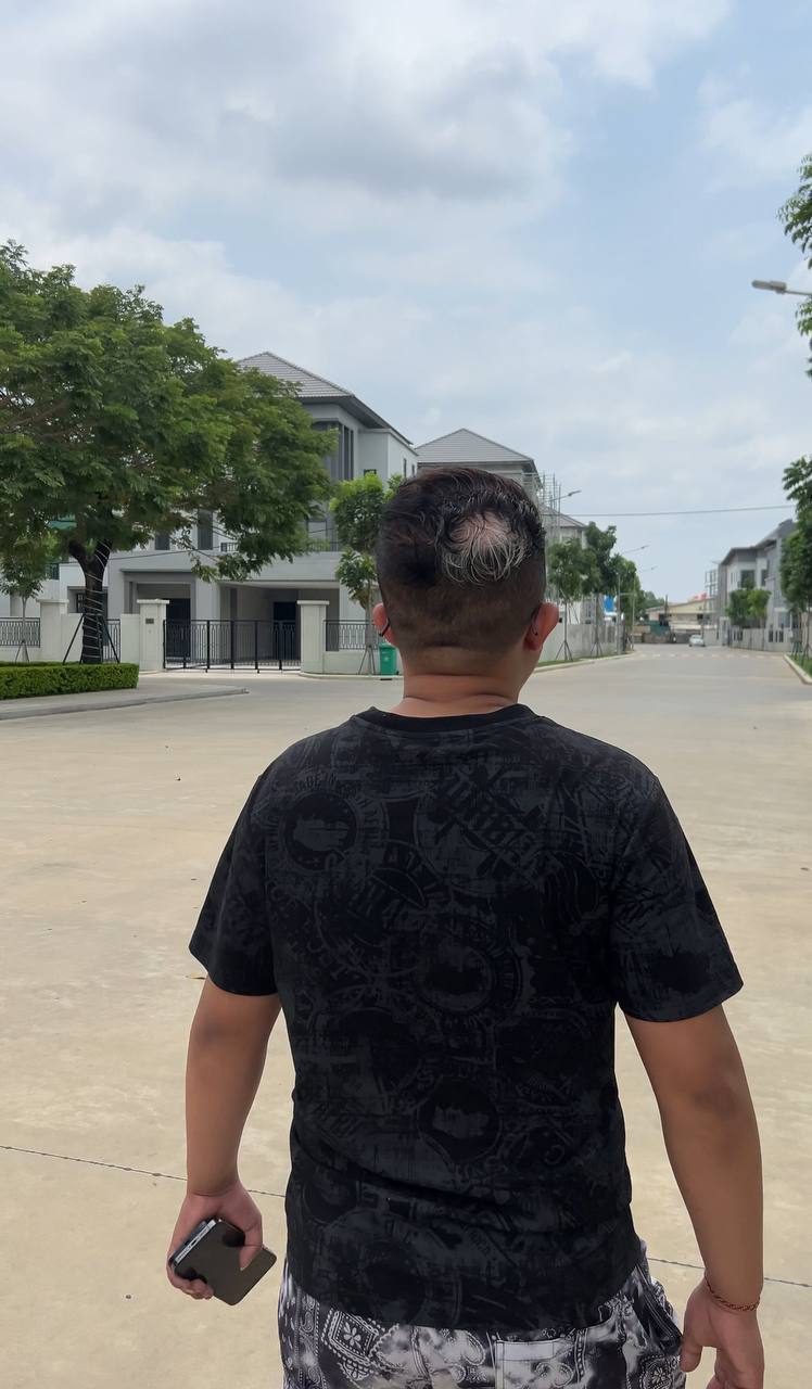 外号：黑猪。长期停留在柬埔寨金边，现在在越南境内，在这边做着国内精聊
