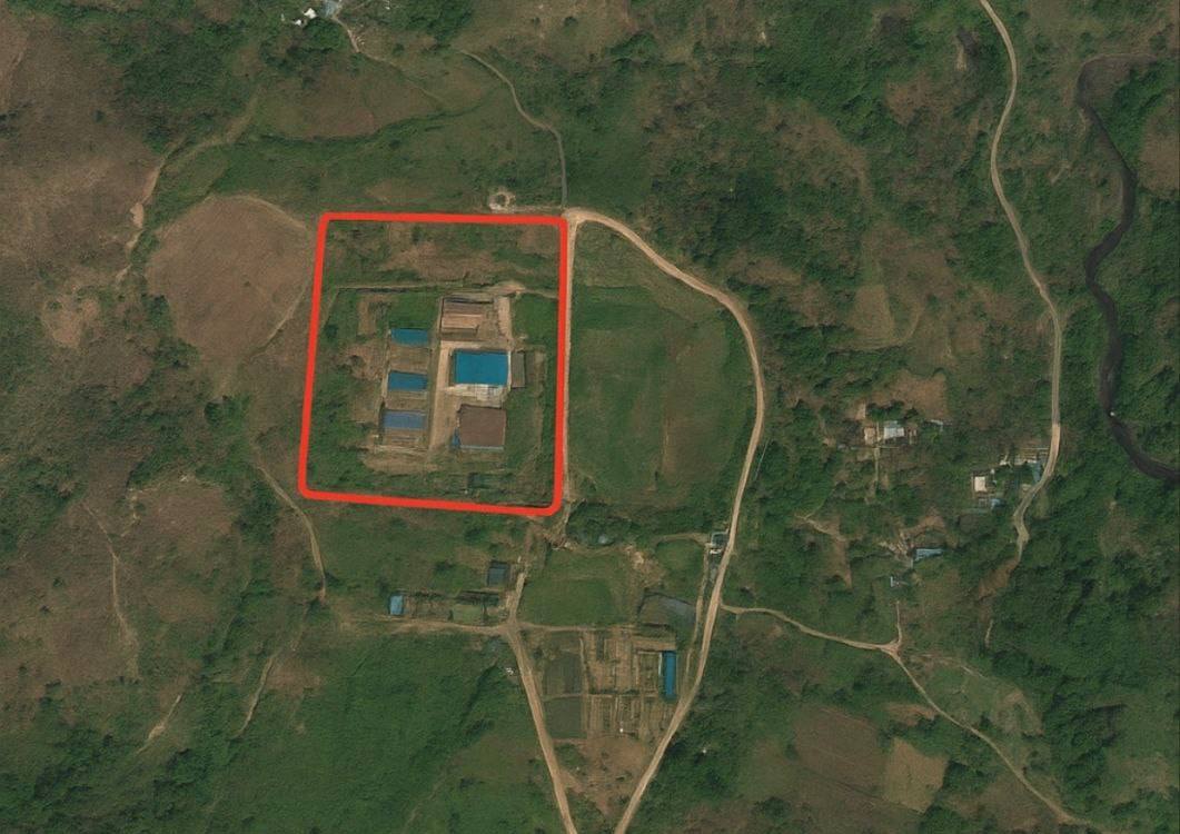 #妙瓦底泰昌园区隔壁民房黑公司内幕：📍经纬度：N16.46896 E98.64895