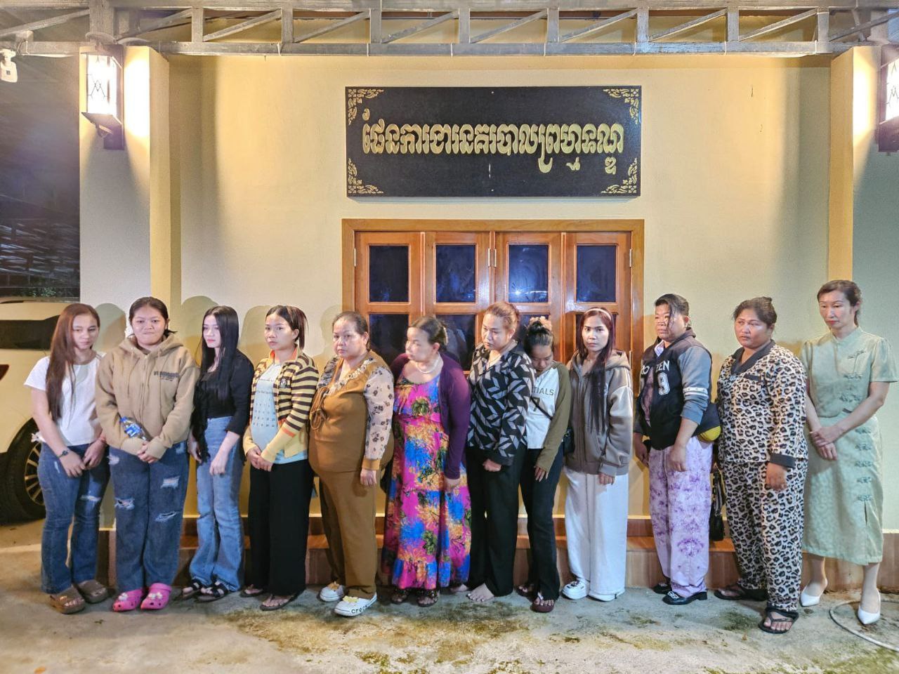 柬埔寨磅湛省茶胶市一赌场被端，逮捕了22名赌客