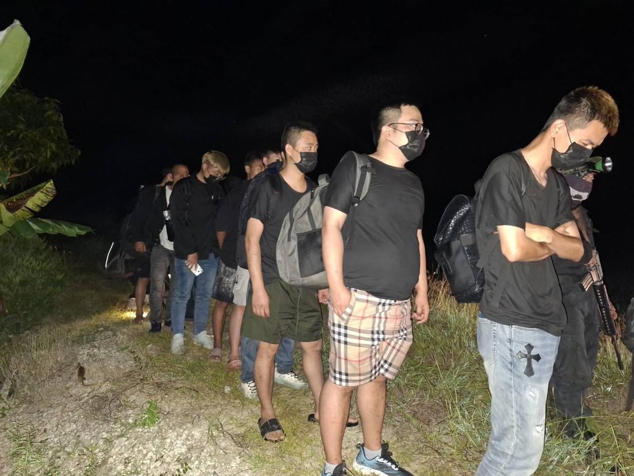 2568-12-18 22.23.52.jpg